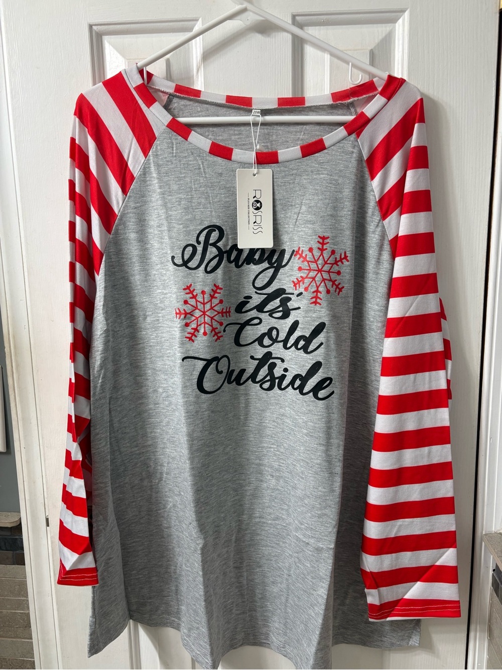 Red & Gray 'Baby It's Cold Outside' Women's Pajama Top